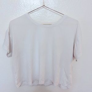 Lululemon Classic Fit Cropped Tee